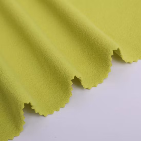 Tessuto in pile anti-pillola con doppia spazzola laterale su un lato